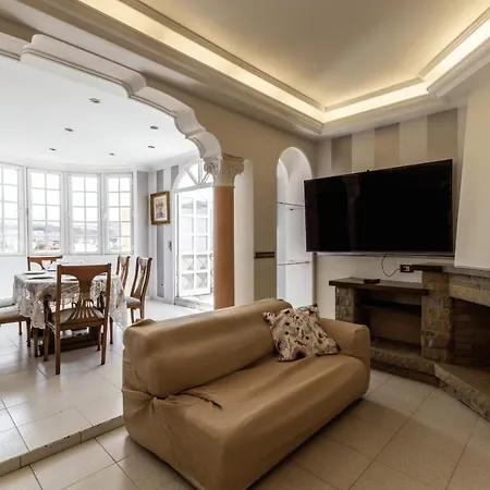 Appartamento Atico Con Terraza Y Vistas Panoramicas En Palmas De Gran Canaria By Alterhome